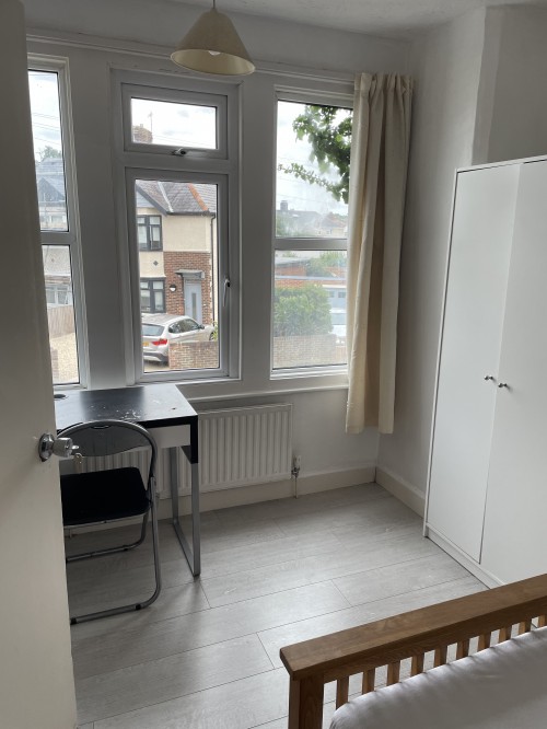 Arrange a viewing for Cricket Road, Oxford