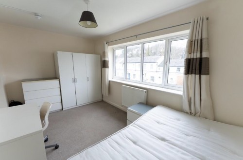 Arrange a viewing for Lake Street Room 7, Oxford