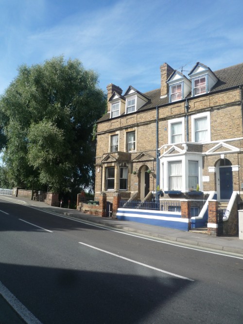 Arrange a viewing for Botley Road Basement Flat, Oxford