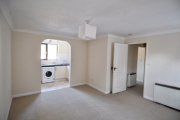 image of 17 Ock Mill Close, 